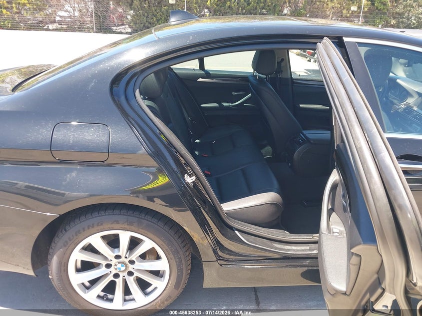2014 BMW 5 series VIN WBA5A5C53ED510377 IAAI salvage auction — NORMAL WEAR, Clear - Dealer Only (California), sold $600 on 2026-07-29 (photo 8)