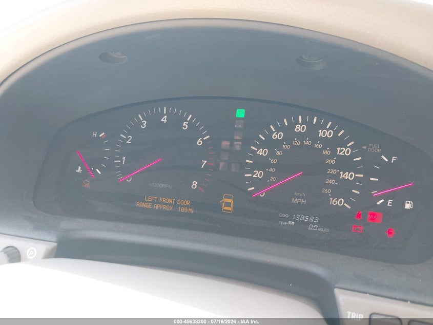 2002 Lexus Ls 430 VIN JTHBN30F320089418 IAAI salvage auction — NORMAL WEAR, Clear - Dealer Only (California), sold $25 on 2026-07-21 (photo 7)