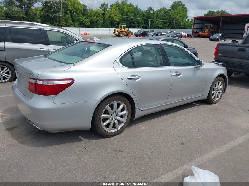 2008 Lexus Ls 460 VIN JTHBL46FX85066569 IAAI salvage auction — NORMAL WEAR, Clear (Tennessee), sold $225 on 2026-07-28 (photo 4)