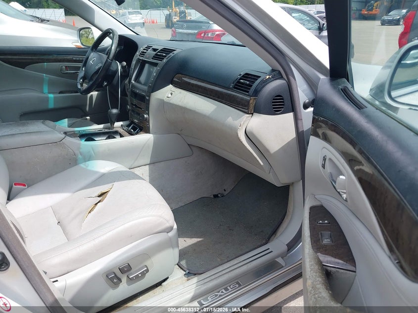 2008 Lexus Ls 460 VIN JTHBL46FX85066569 IAAI salvage auction — NORMAL WEAR, Clear (Tennessee), sold $225 on 2026-07-28 (photo 5)