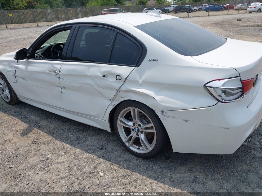 2018 BMW 3er VIN WBA8E1C59JA171520 IAAI salvage auction — UNKNOWN, Salvage (Arizona), sold $3,150 on 2026-08-03 (photo 6)