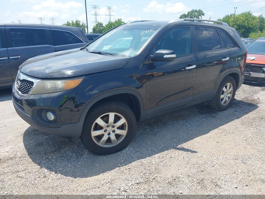2011 Kia Sorento VIN 5XYKT4A11BG134060 IAAI salvage auction — NORMAL WEAR, Clear (Illinois), sold $275 on 2026-07-29 (photo 2)