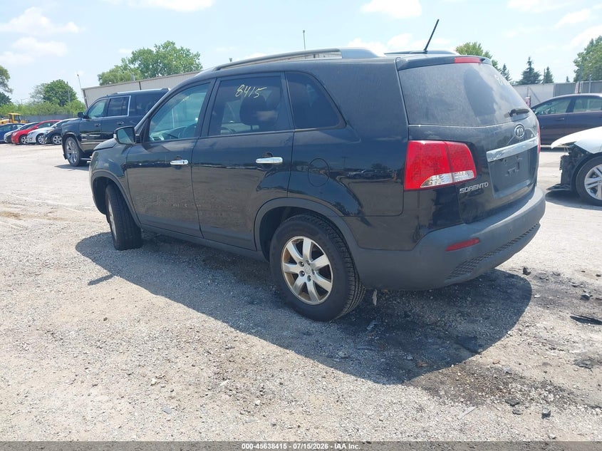 2011 Kia Sorento VIN 5XYKT4A11BG134060 IAAI salvage auction — NORMAL WEAR, Clear (Illinois), sold $275 on 2026-07-29 (photo 3)