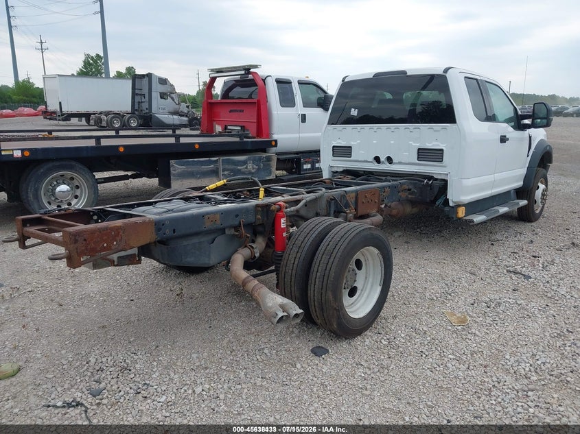 2017 Ford F550 VIN 1FD0X5HT3HEE87325 IAAI salvage auction — NORMAL WEAR, Clear (Michigan), sold $11,150 on 2026-07-30 (photo 4)