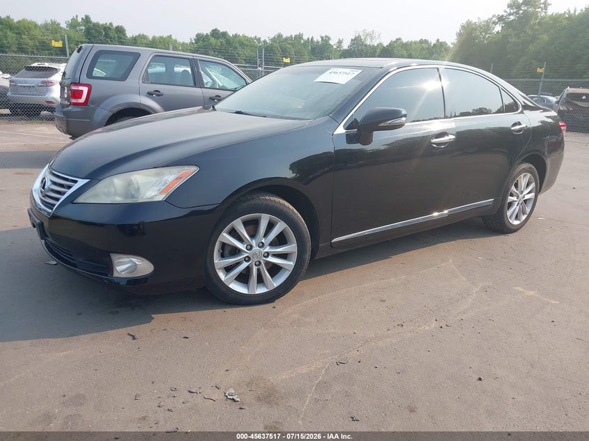 2012 Lexus Es 350 VIN JTHBK1EG0C2494589 IAAI salvage auction — NORMAL WEAR, Clear (Connecticut), sold $1,375 on 2026-07-30 (photo 2)