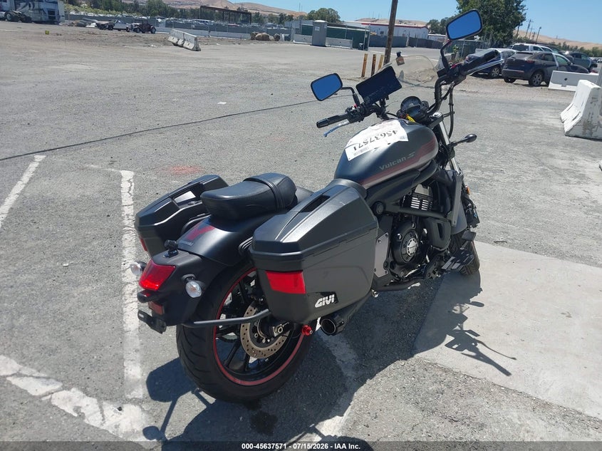 2025 Kawasaki En VIN JKAENED16SDA36405 IAAI salvage auction — LEFT SIDE, Salvage Title, sold $2,700 on 2026-09-16 (photo 4)