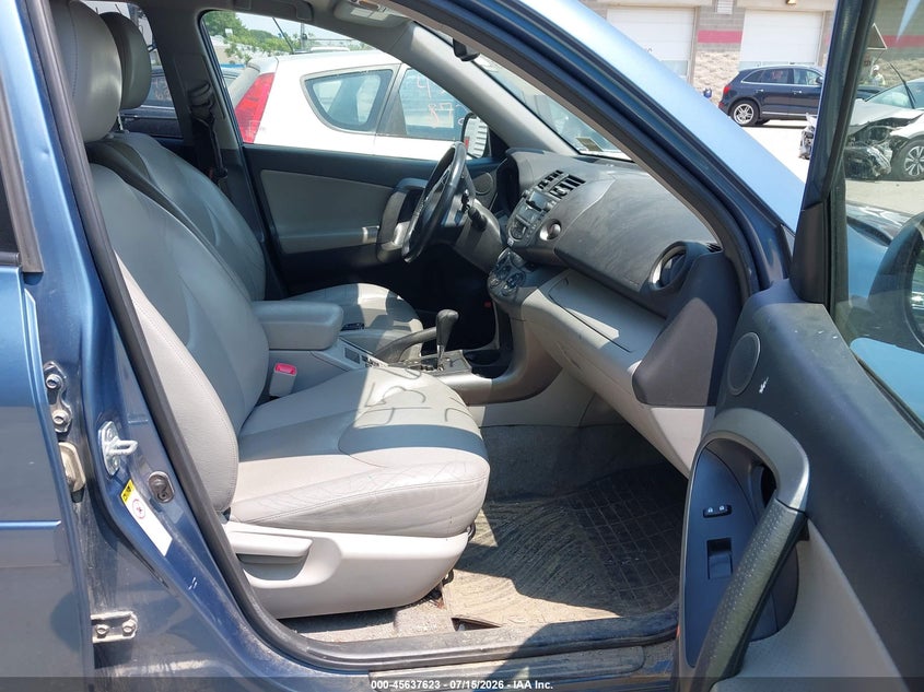 2010 Toyota Rav4 VIN JTMDF4DV8A5029795 IAAI salvage auction — NORMAL WEAR, Original (Maine), sold $2,250 on 2026-07-20 (photo 5)