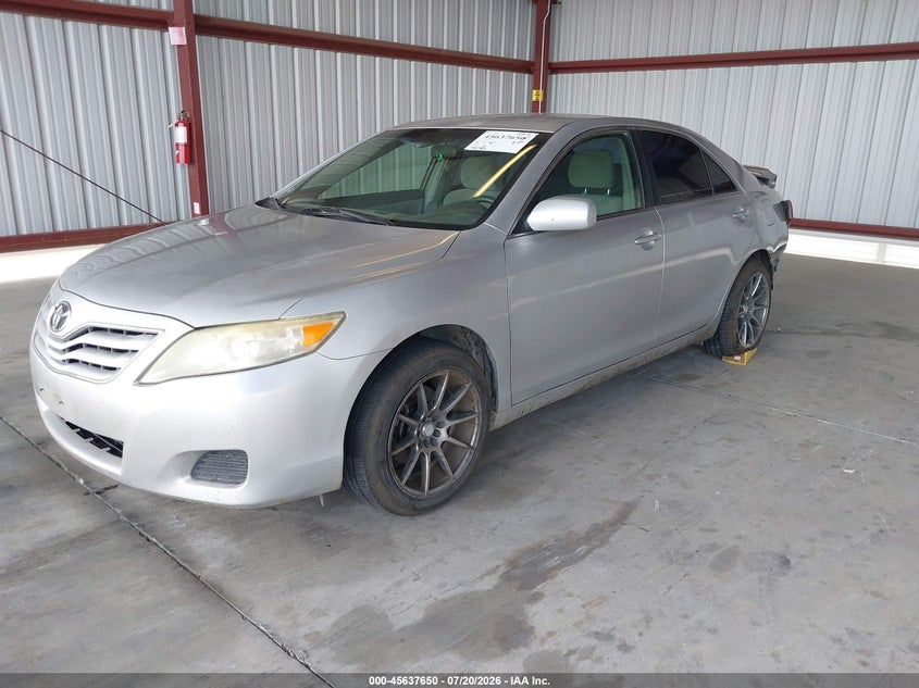 2010 Toyota Camry VIN JTNBF3EK8A3003324 IAAI salvage auction — REAR END, Salvage (California), sold $700 on 2026-07-28 (photo 2)