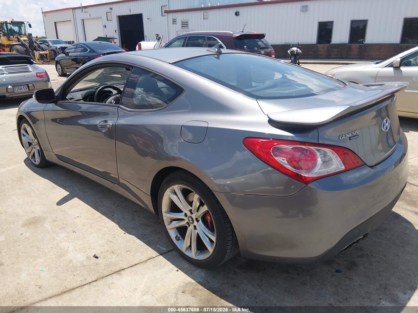 2010 Hyundai Genesis VIN KMHHU6KH3AU024070 IAAI salvage auction — NORMAL WEAR, Clear (Missouri), sold $25 on 2026-07-28 (photo 3)