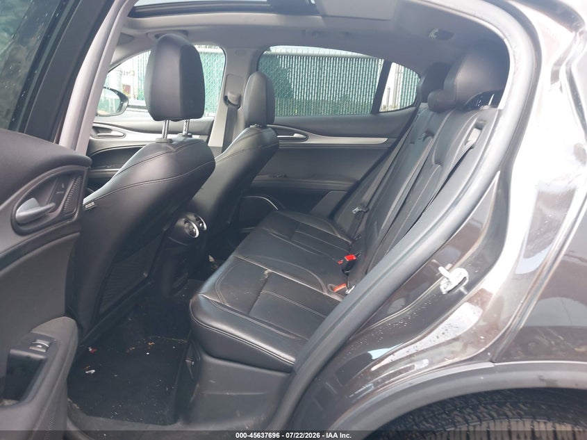 2018 Alfa romeo Stelvio VIN ZASFAKPN3J7B71572 IAAI salvage auction — FRONT END, Clear (Virginia), sold $3,700 on 2026-08-17 (photo 8)