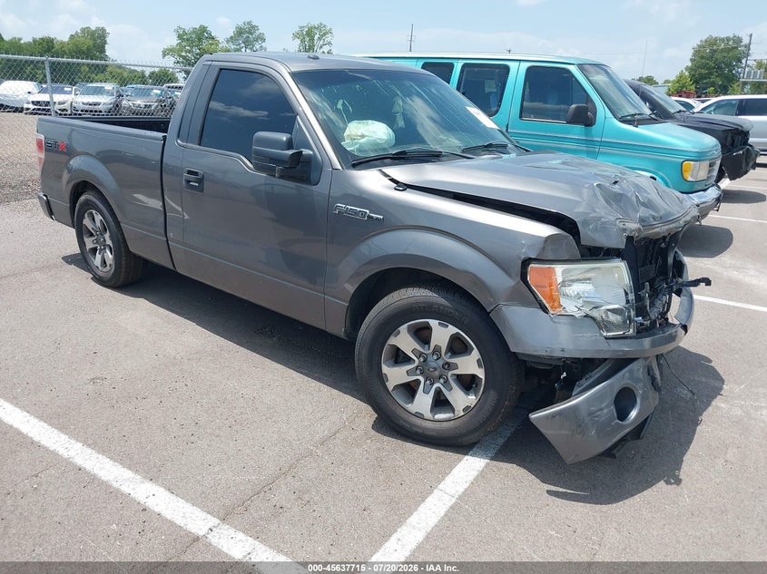 2013 Ford F-150 VIN 1FTMF1CF3DFA71766 IAAI salvage auction — FRONT END, Salvage Title, sold $2,300 on 2026-07-31 (photo 1)