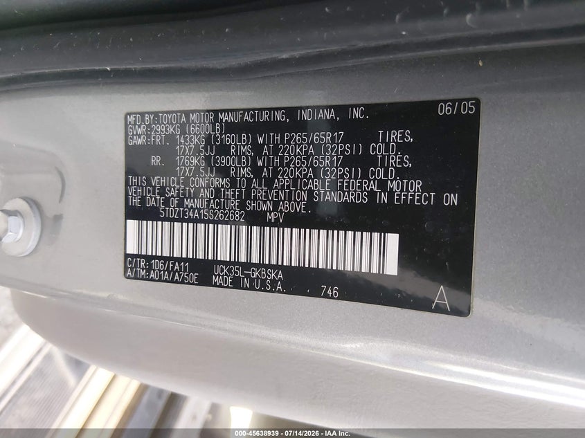 2005 Toyota Sequoia VIN 5TDZT34A15S262682 IAAI salvage auction — FRONT END, Clear - Dealer Only (California), sold $1,300 on 2026-07-22 (photo 9)