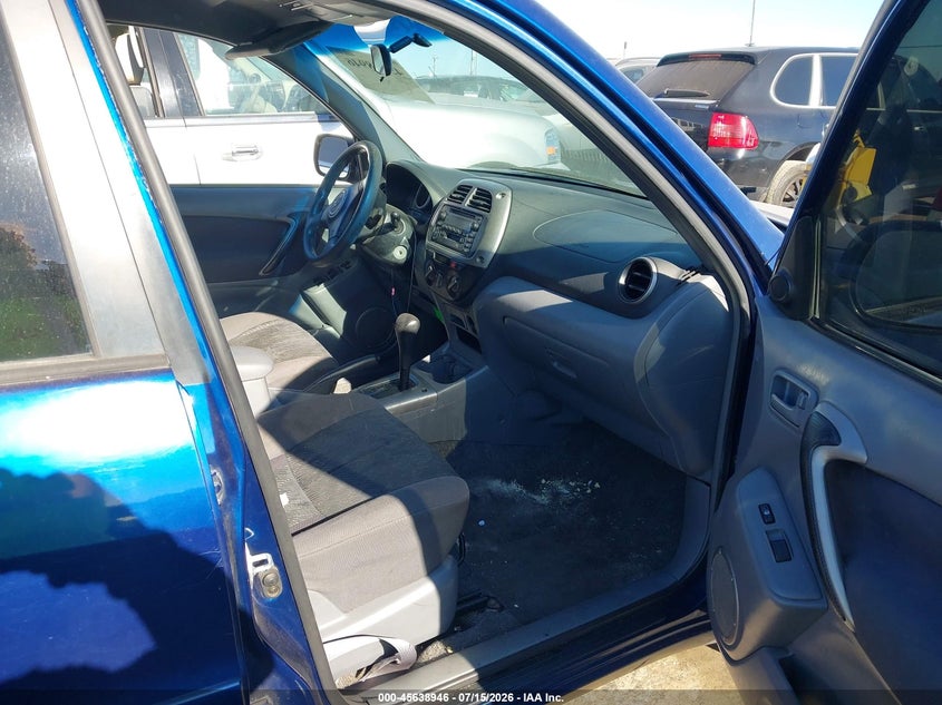 2002 Toyota Rav4 VIN JTEGH20V420058786 IAAI salvage auction — NORMAL WEAR, Clear - Dealer Only (California), sold $275 on 2026-07-23 (photo 5)