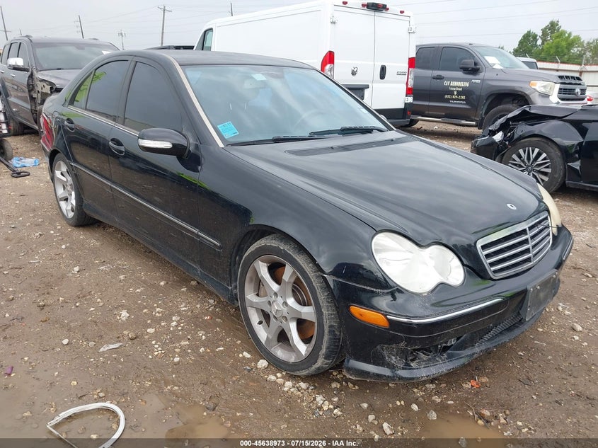 2007 Mercedes-benz C class VIN WDBRF52H87F843794 IAAI salvage auction — NORMAL WEAR, Original (Texas), sold $350 on 2026-07-30 (photo 1)