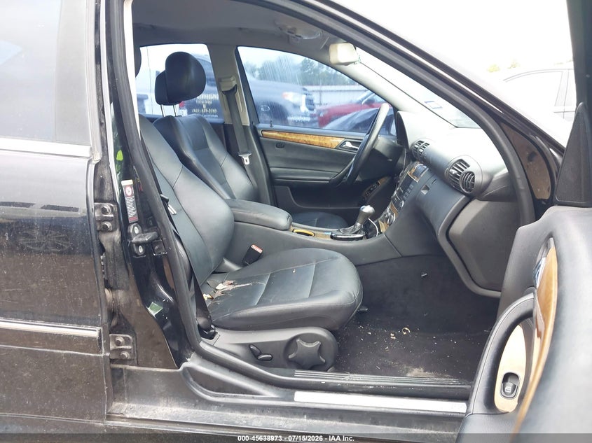 2007 Mercedes-benz C class VIN WDBRF52H87F843794 IAAI salvage auction — NORMAL WEAR, Original (Texas), sold $350 on 2026-07-30 (photo 5)