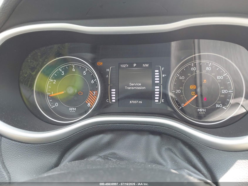 2015 Jeep Cherokee VIN 1C4PJMCS5FW685750 IAAI salvage auction — SIDE, Clear (Virginia), sold $2,000 on 2026-08-06 (photo 7)