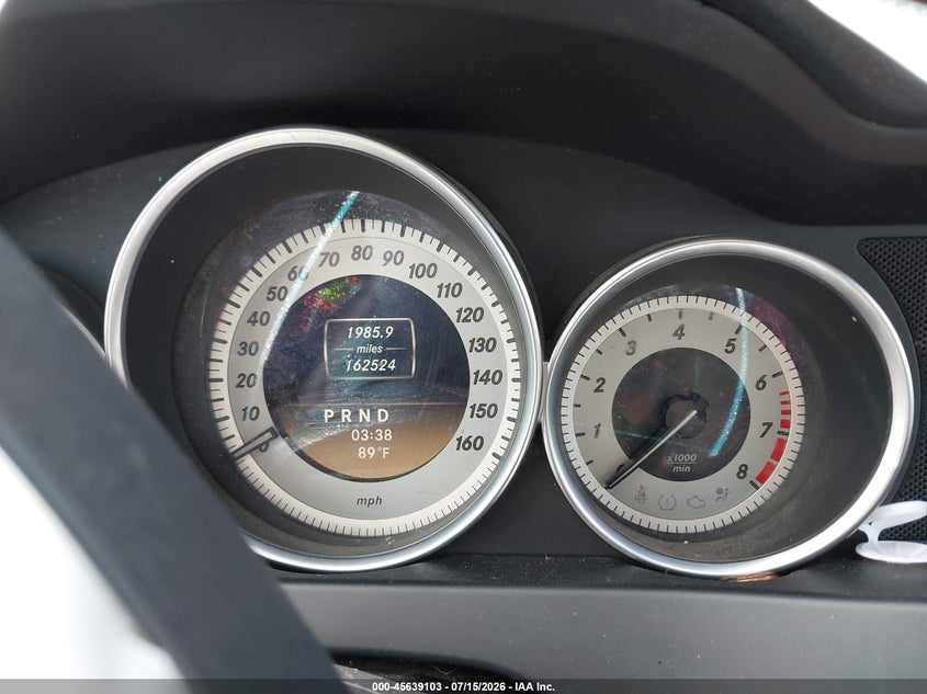 2012 Mercedes-benz C-klasse VIN WDDGF8BB2CR238013 IAAI salvage auction — NORMAL WEAR, Original (Texas), sold $1,175 on 2026-08-04 (photo 7)