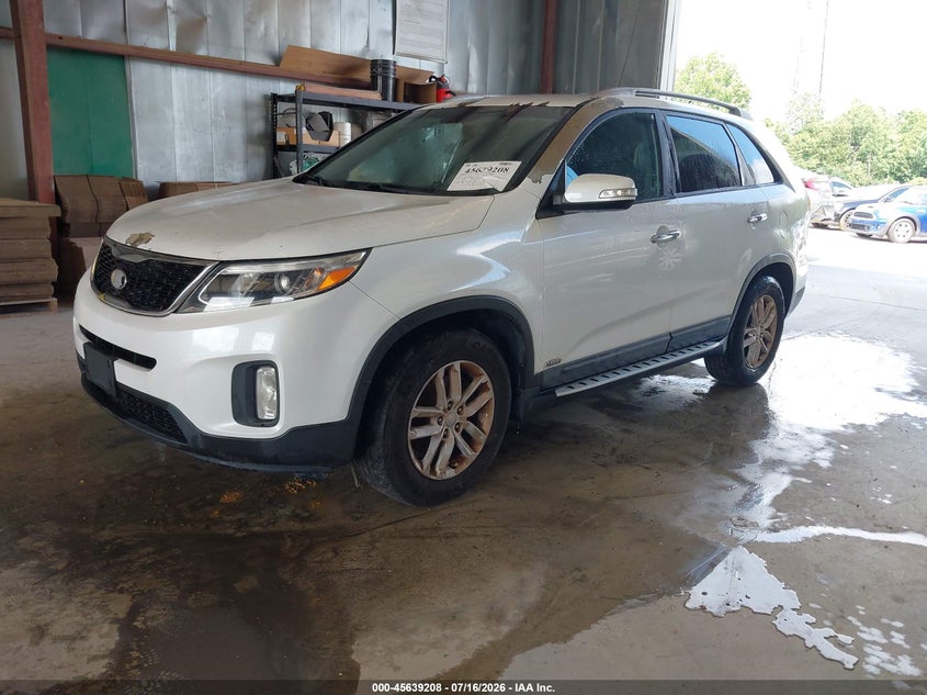 2015 Kia Sorento VIN 5XYKTCA62FG559623 IAAI salvage auction — NORMAL WEAR, Clear (Georgia), sold $1,775 on 2026-07-29 (photo 2)