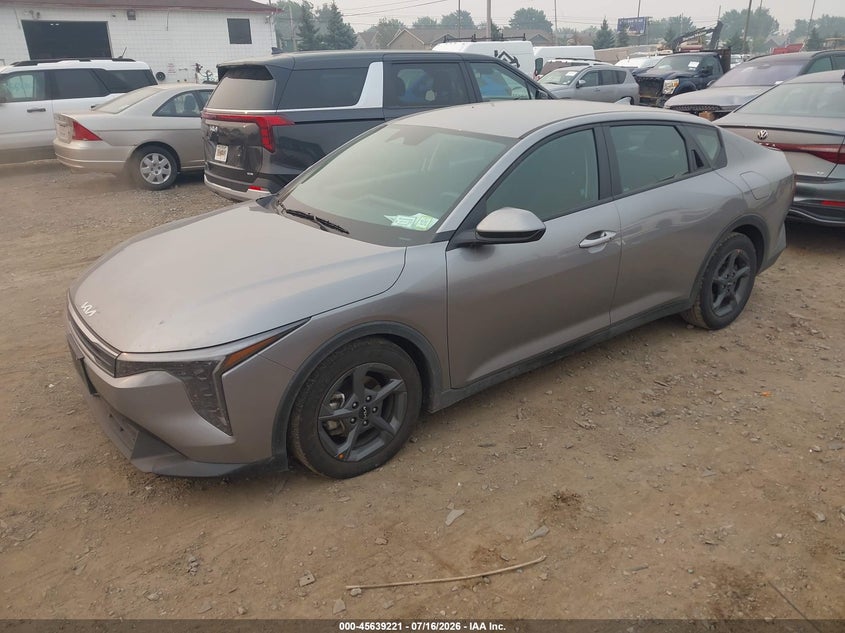2026 Kia K4 VIN 3KPFT4DE7TE253939 IAAI salvage auction — REAR END, Clear (New York), sold $9,325 on 2026-07-30 (photo 2)