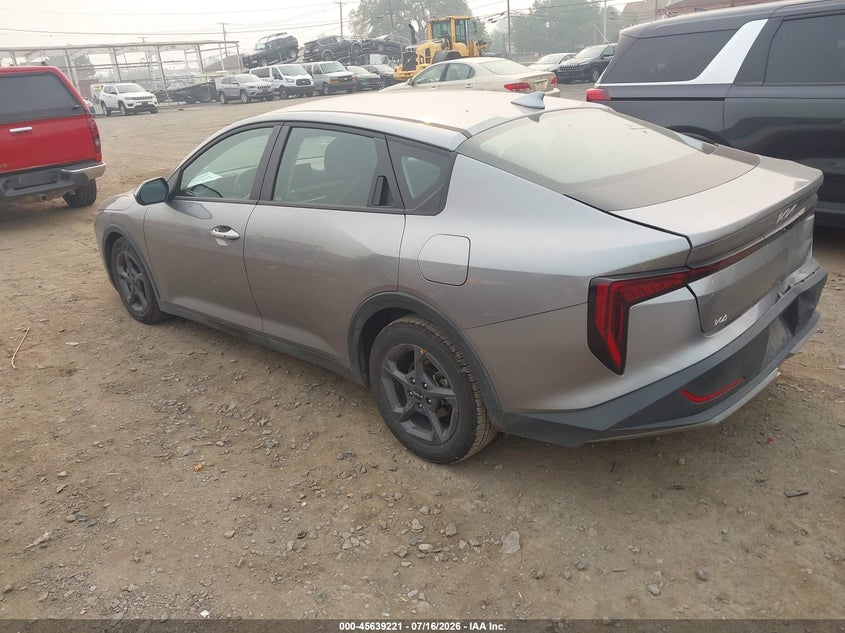 2026 Kia K4 VIN 3KPFT4DE7TE253939 IAAI salvage auction — REAR END, Clear (New York), sold $9,325 on 2026-07-30 (photo 3)