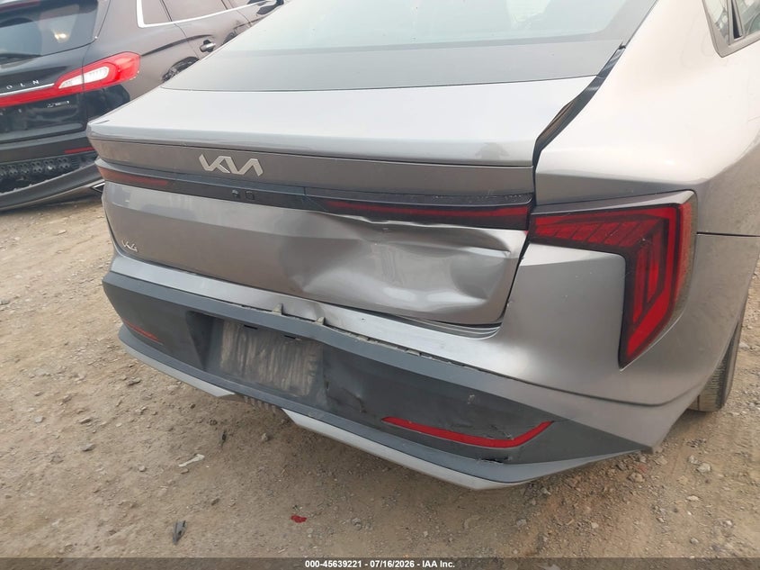 2026 Kia K4 VIN 3KPFT4DE7TE253939 IAAI salvage auction — REAR END, Clear (New York), sold $9,325 on 2026-07-30 (photo 6)