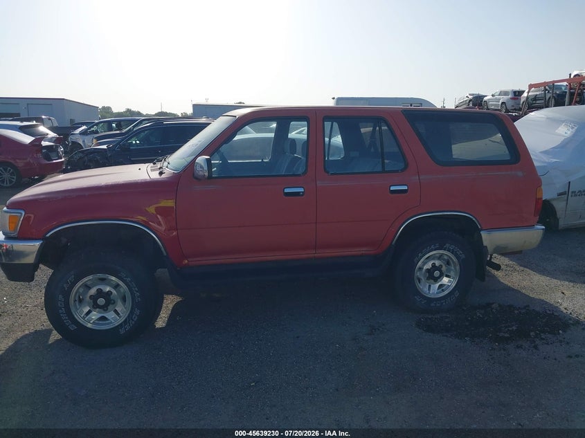 1995 Toyota 4runner VIN JT3VN39W5S0215350 IAAI salvage auction — NORMAL WEAR, Clear-Dealer Only (Michigan), sold $575 on 2026-07-28 (photo 6)