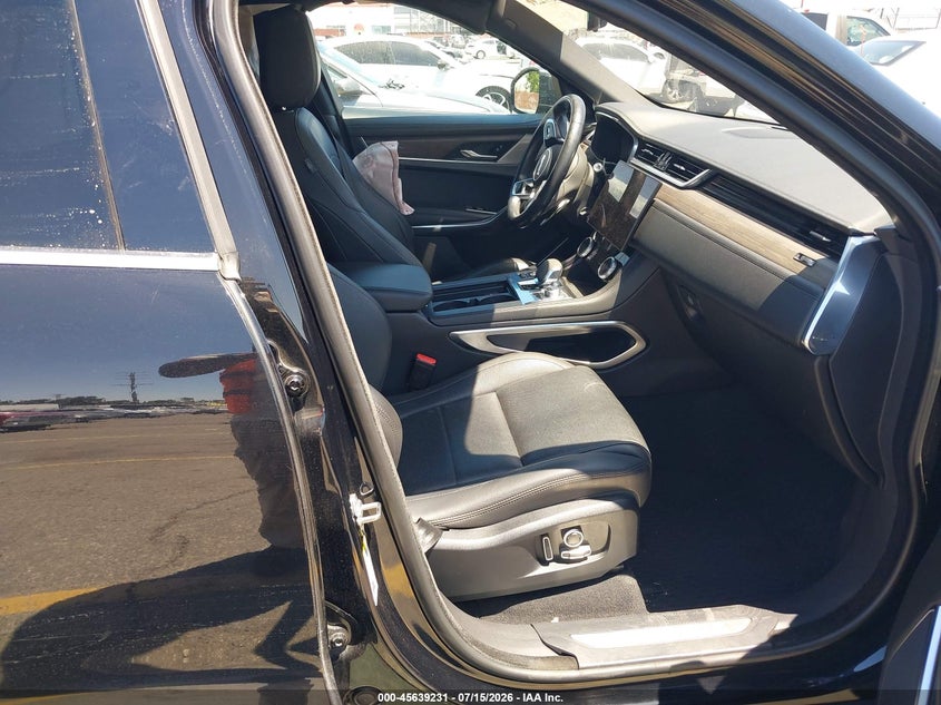 2021 Jaguar F-pace VIN SADCJ2EX6MA668286 IAAI salvage auction — SIDE, Salvage (California), sold $5,000 on 2026-07-29 (photo 5)