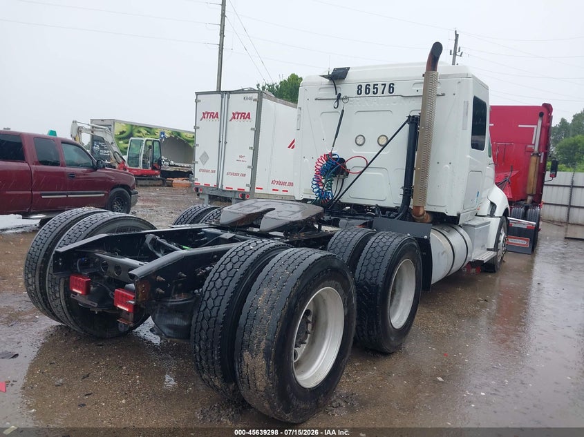 2015 International Prostar VIN 3HSDJSNR0FN534365 IAAI salvage auction — RIGHT SIDE, Certificate Of Title (Nebraska), sold $25 on 2026-07-29 (photo 4)