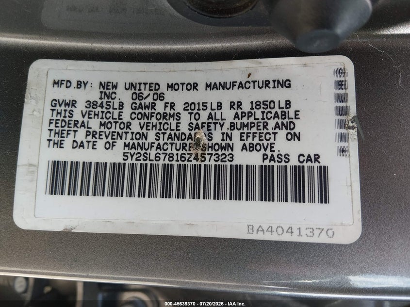 2006 Pontiac Vibe VIN 5Y2SL67816Z457323 IAAI salvage auction — REAR END, Salvage (Oregon), sold $675 on 2026-08-27 (photo 9)