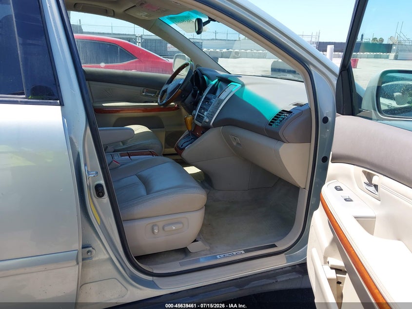 2004 Lexus Rx 330 VIN JTJGA31U840021101 IAAI salvage auction — NORMAL WEAR, Clear - Dealer Only (California), sold $1,100 on 2026-07-22 (photo 5)
