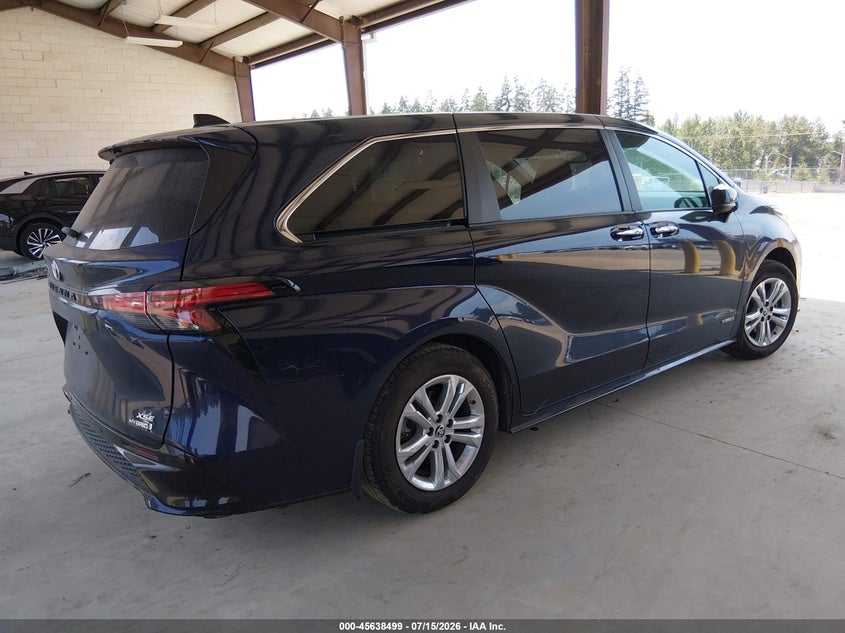 2021 Toyota Sienna VIN 5TDXSKFC4MS006506 IAAI salvage auction — SIDE, Bill Of Sale (Washington), sold $14,400 on 2026-08-02 (photo 4)