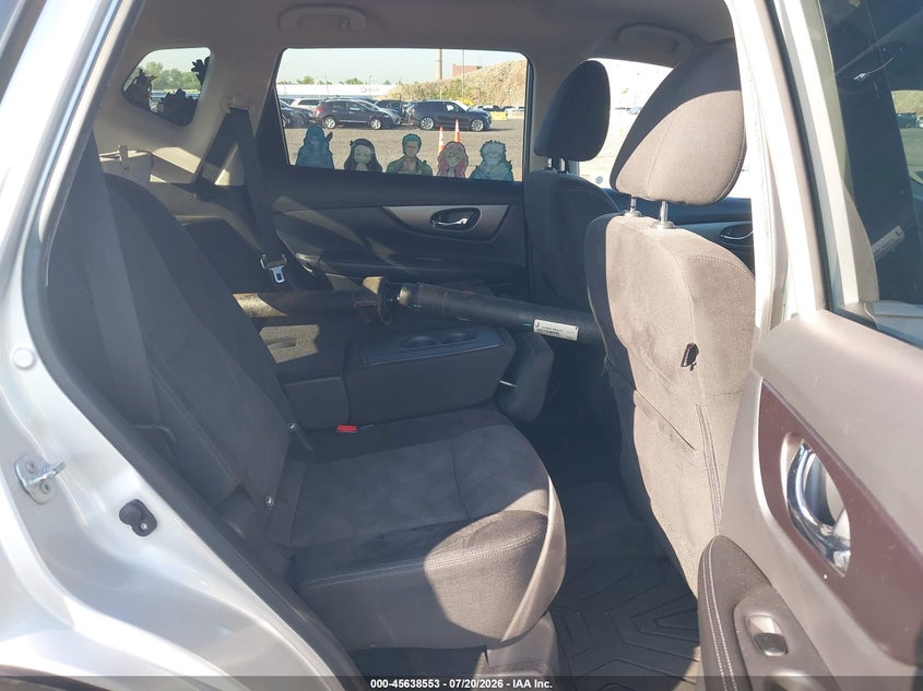 2016 Nissan Rogue VIN KNMAT2MVXGP599908 IAAI salvage auction — NORMAL WEAR, Clear (New York), sold $875 on 2026-07-28 (photo 8)