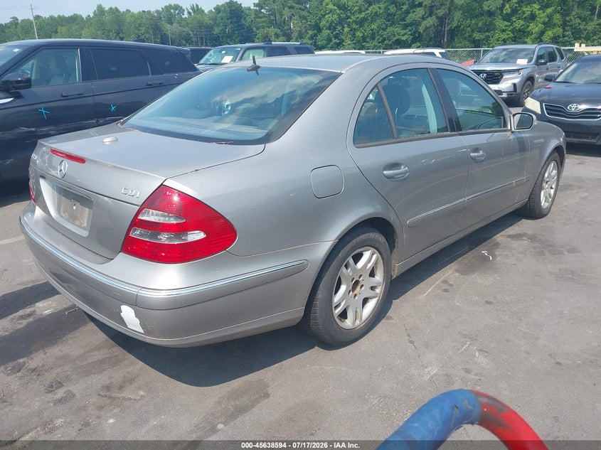 2005 Mercedes-benz E-class VIN WDBUF26J85A762827 IAAI salvage auction — NORMAL WEAR, Clear (North Carolina), sold $575 on 2026-07-29 (photo 4)