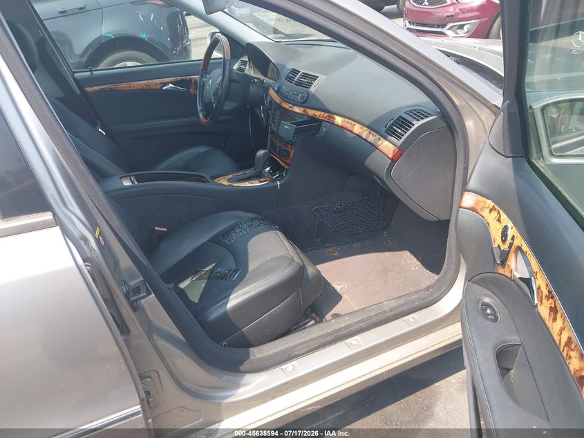 2005 Mercedes-benz E-class VIN WDBUF26J85A762827 IAAI salvage auction — NORMAL WEAR, Clear (North Carolina), sold $575 on 2026-07-29 (photo 5)