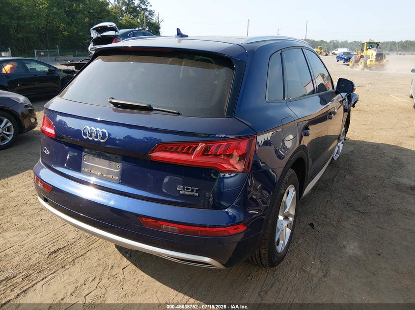 2018 Audi Q5 VIN WA1ANAFY8J2068667 IAAI salvage auction — NORMAL WEAR, Clear (Pennsylvania), sold $1,600 on 2026-07-29 (photo 4)