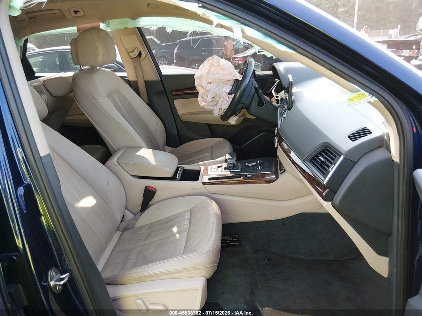 2018 Audi Q5 VIN WA1ANAFY8J2068667 IAAI salvage auction — NORMAL WEAR, Clear (Pennsylvania), sold $1,600 on 2026-07-29 (photo 5)