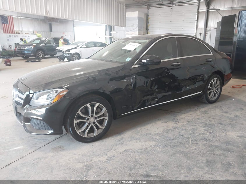 2016 Mercedes-benz C-klasse VIN 55SWF4KB5GU098175 IAAI salvage auction — FRONT & REAR, Salvage Title, sold $3,100 on 2026-10-06 (photo 2)
