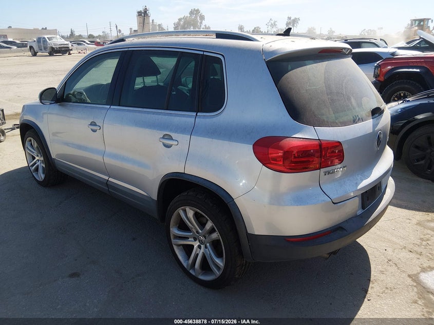 2012 Volkswagen Tiguan VIN WVGAV7AX4CW001546 IAAI salvage auction — NORMAL WEAR, Clear - Dealer Only (California), sold $800 on 2026-07-29 (photo 3)