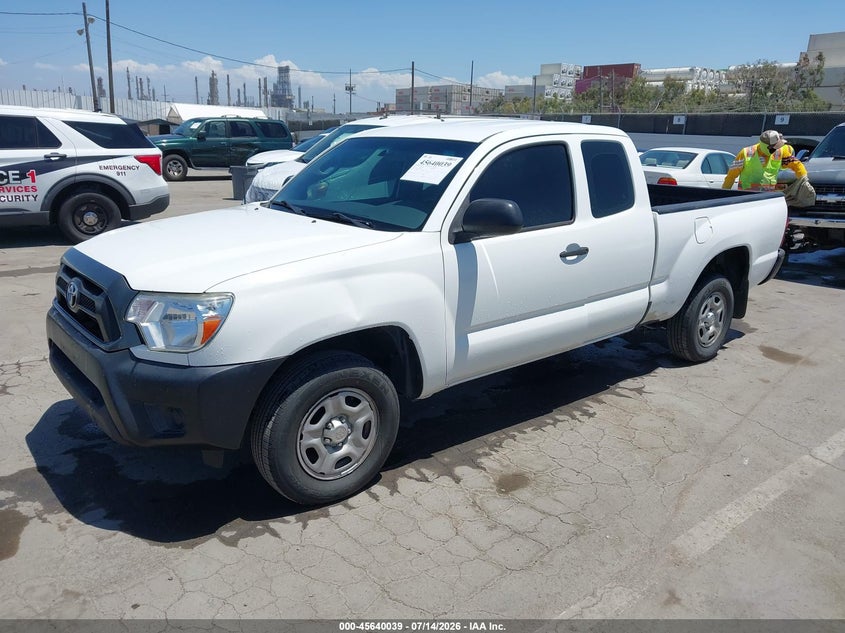2015 Toyota Tacoma VIN 5TFTX4CN8FX054511 IAAI salvage auction — NORMAL WEAR, Clear - Dealer Only (California), sold $2,850 on 2026-07-24 (photo 2)