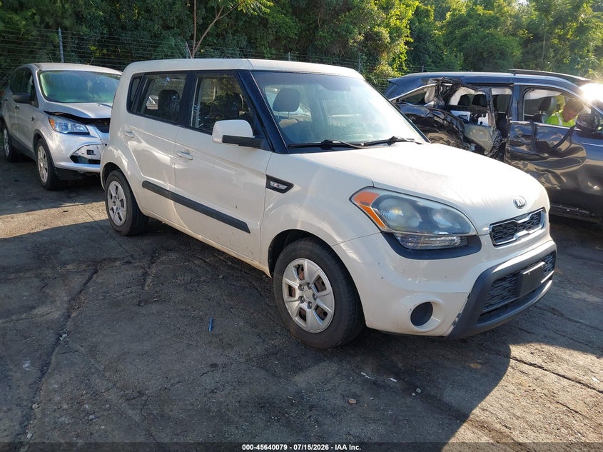 2013 Kia Soul VIN KNDJT2A58D7512359 IAAI salvage auction — NORMAL WEAR, Clear (North Carolina), sold $25 on 2026-07-30 (photo 1)
