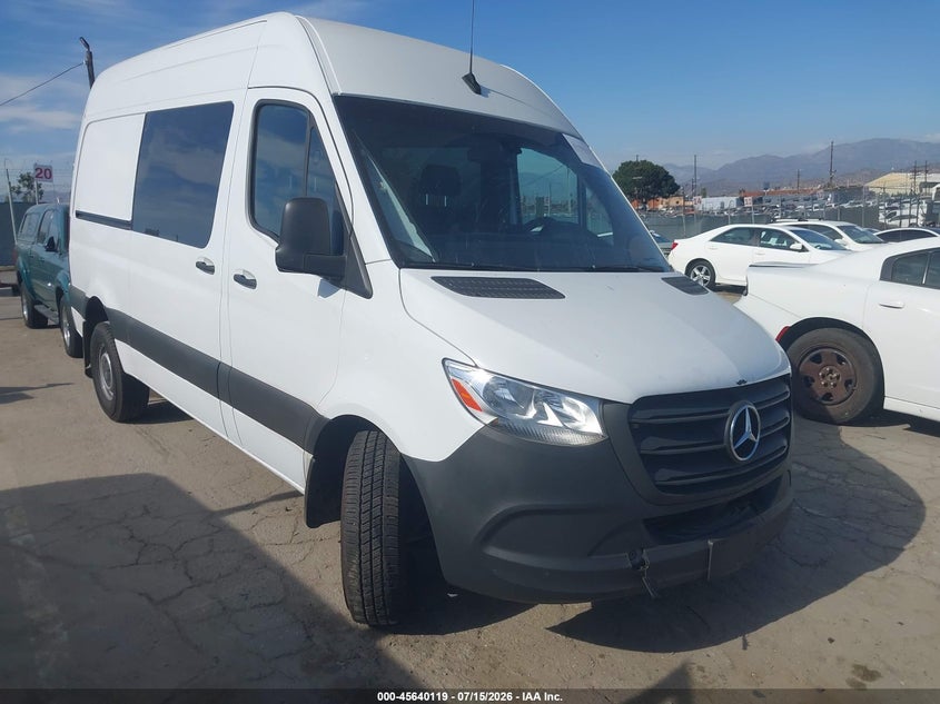 2019 Mercedes-benz Sprinter VIN WD4PF0CD3KT003820 IAAI salvage auction — UNKNOWN, Clear - Dealer Only (California), sold $8,950 on 2026-07-22 (photo 1)