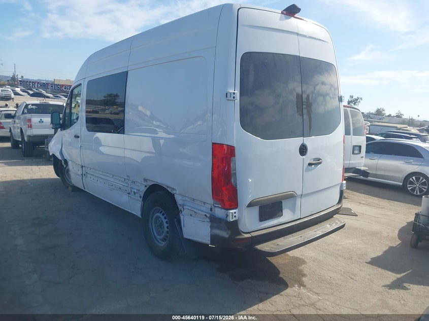2019 Mercedes-benz Sprinter VIN WD4PF0CD3KT003820 IAAI salvage auction — UNKNOWN, Clear - Dealer Only (California), sold $8,950 on 2026-07-22 (photo 3)