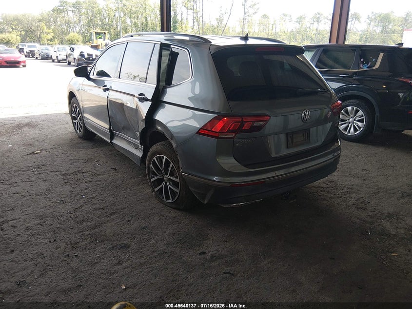 2018 Volkswagen Tiguan VIN 3VV2B7AX2JM003442 IAAI salvage auction — LEFT SIDE, Wait Title, sold $3,650 on 2026-08-19 (photo 3)