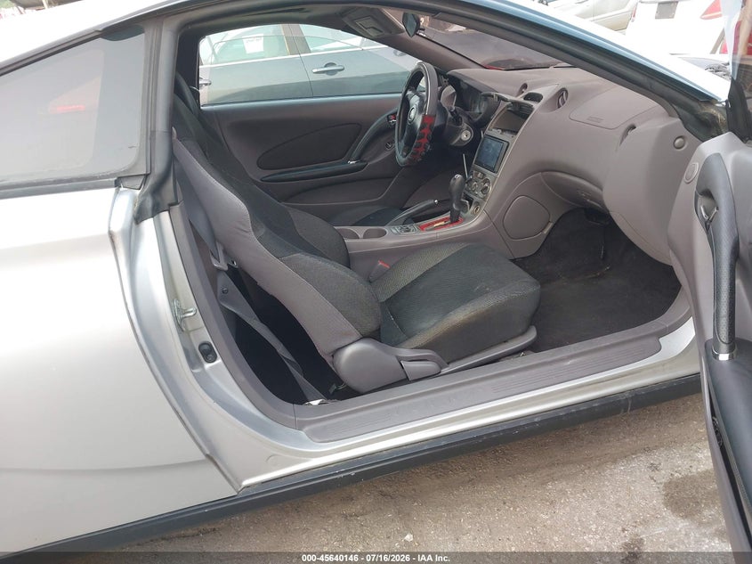 2000 Toyota Celica VIN JTDDR32T9Y0039942 IAAI salvage auction — SIDE, Salvage - Greater Than 75% (Maryland), sold $400 on 2026-08-01 (photo 5)