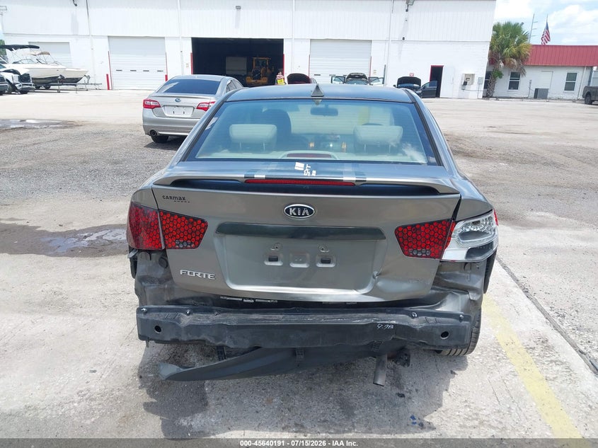 2012 Kia Forte VIN KNAFU4A26C5516616 IAAI salvage auction — REAR END, Rebuildable (Florida), sold $250 on 2026-07-22 (photo 6)