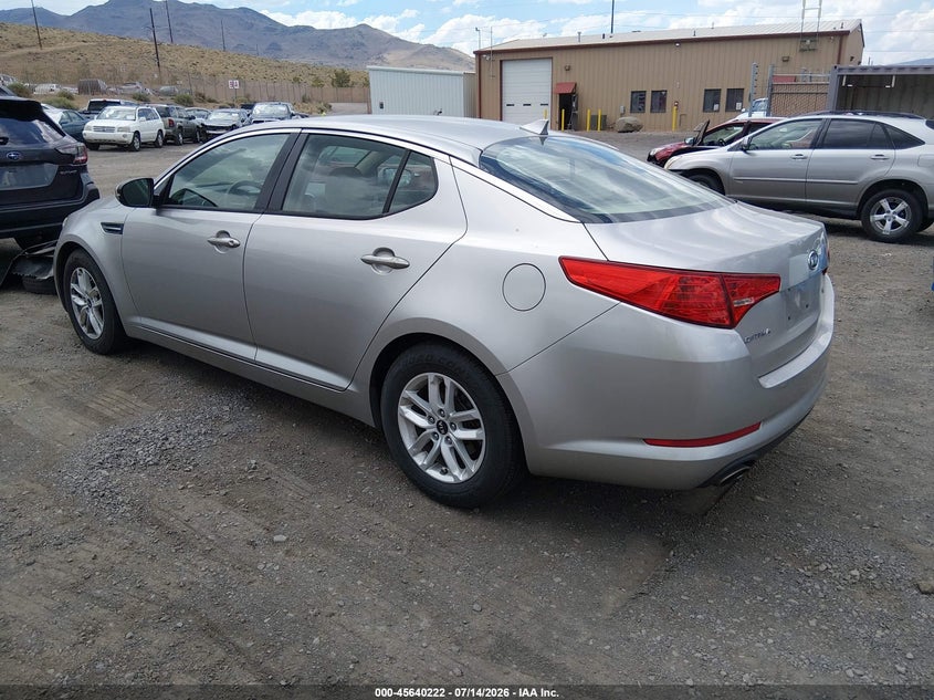 2011 Kia Optima VIN KNAGM4A7XB5157933 IAAI salvage auction — NORMAL WEAR, Regular (Nevada), sold $400 on 2026-07-17 (photo 3)