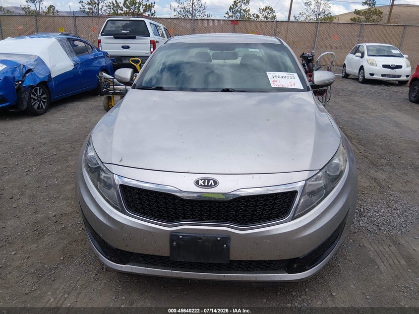 2011 Kia Optima VIN KNAGM4A7XB5157933 IAAI salvage auction — NORMAL WEAR, Regular (Nevada), sold $400 on 2026-07-17 (photo 6)