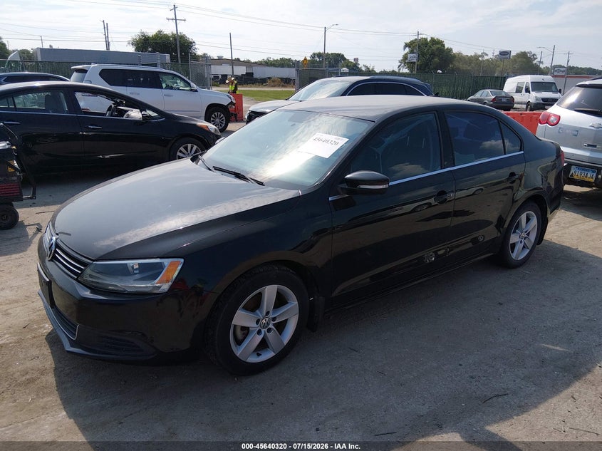 2013 Volkswagen Jetta VIN 3VWLL7AJ1DM248424 IAAI salvage auction — NORMAL WEAR, Clear (Colorado), sold $650 on 2026-07-31 (photo 2)