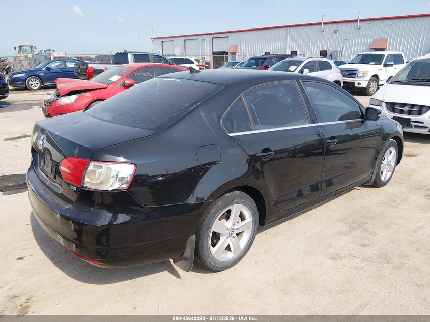 2013 Volkswagen Jetta VIN 3VWLL7AJ1DM248424 IAAI salvage auction — NORMAL WEAR, Clear (Colorado), sold $650 on 2026-07-31 (photo 4)