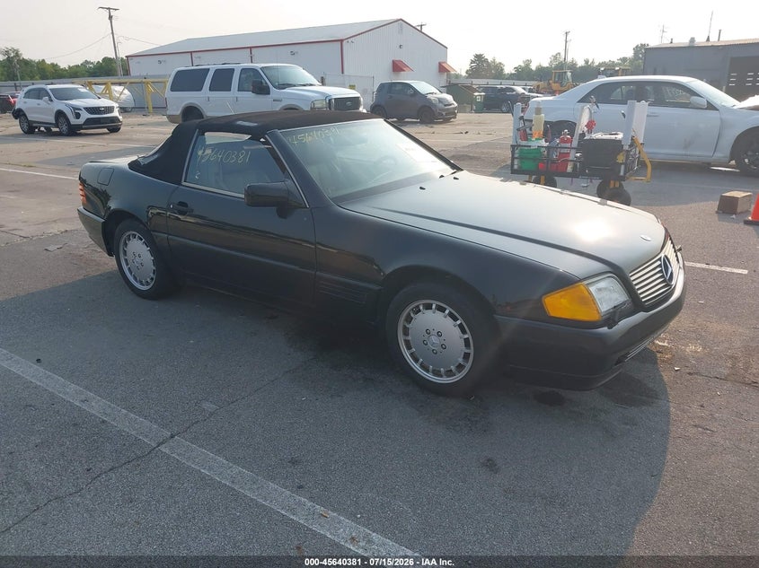 1991 Mercedes-benz 300 VIN WDBFA61E5MF019939 IAAI salvage auction — NORMAL WEAR, Clear (Indiana), sold $3,200 on 2026-07-24 (photo 1)